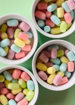 Candy coated mallows 130g